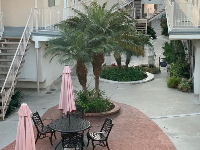 Apartment for rent in California