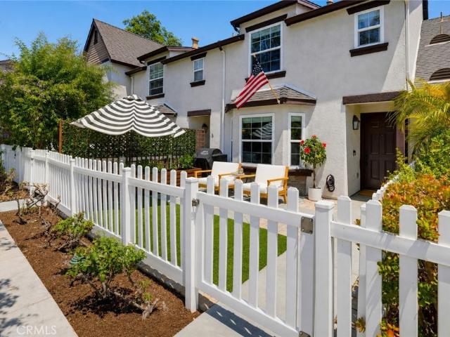Townhouse for sale in Ladera Ranch, California
