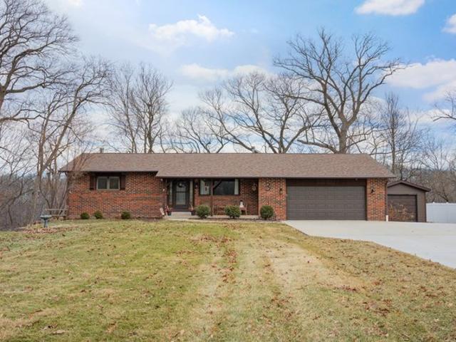 House for sale in Geneseo, Illinois