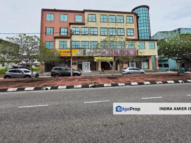Shop for sale in Kuantan