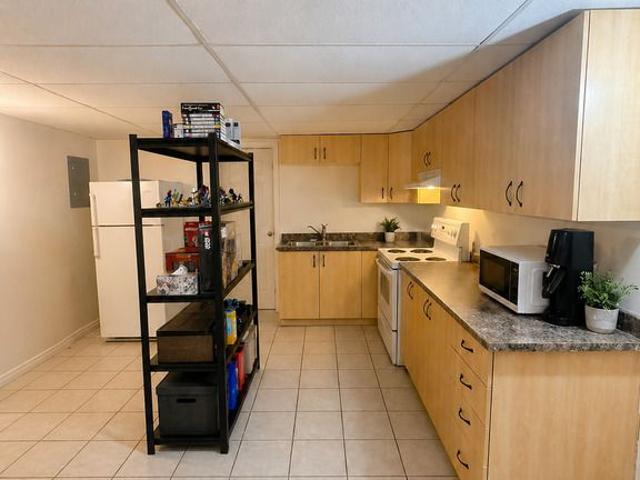 Apartment for rent in Mont-Laurier, Laurentides