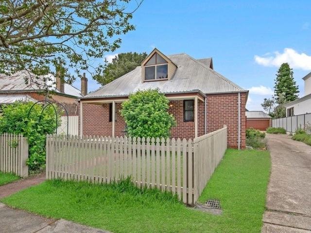 Townhouse for sale in Sydney, New South Wales