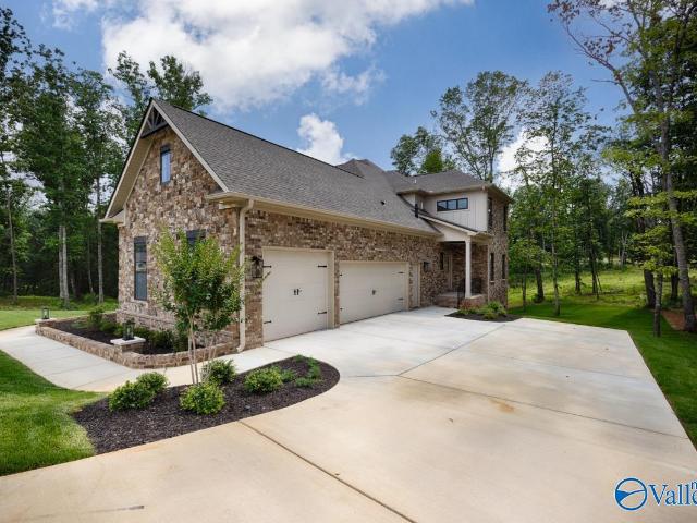 House for sale in Huntsville, Alabama
