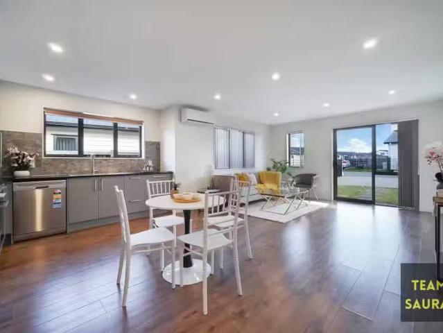 House for sale in Awhitu