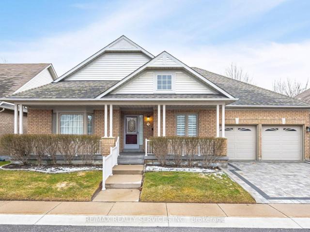 Attic for sale in Woburn, Ontario
