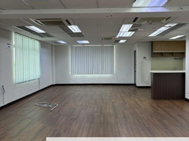 Shop for sale in Petaling, Damansara Damai