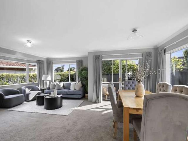 Townhouse for sale in Hillsborough, Taranaki
