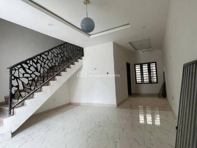 Flat for sale in Etche, Rivers