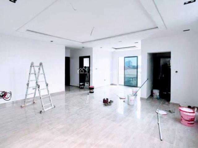 Flat for rent in Eti Osa, Lagos