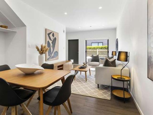 Townhouse for sale in Mount Wellington