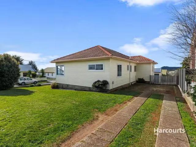 House for rent in Hillcrest, Burnie