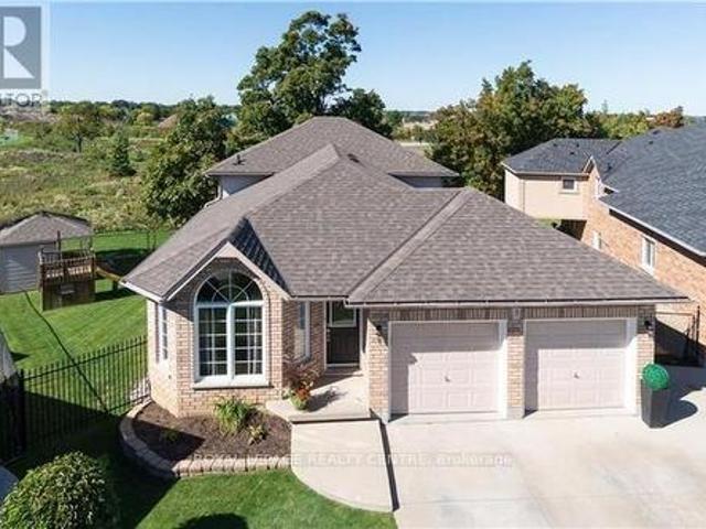 House for sale in Ancaster, Ontario
