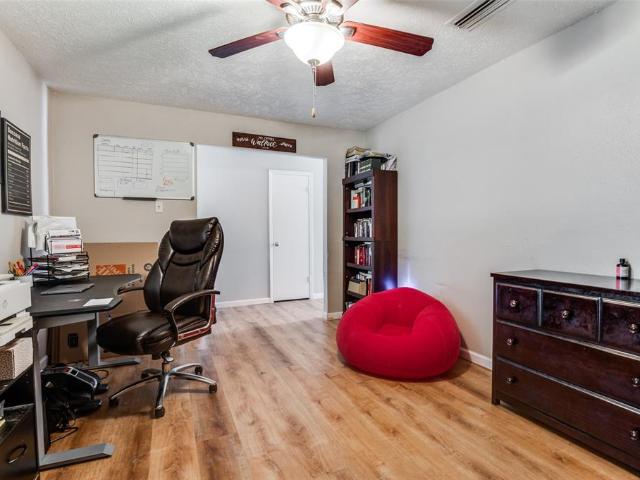 Townhouse for sale in Grand Prairie