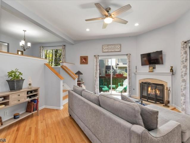 Townhouse for sale in Berkeley Heights, New Jersey
