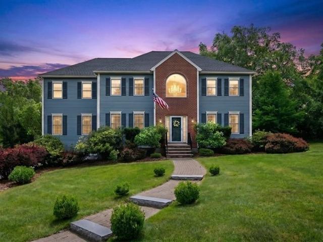 House for sale in North Reading, Massachusetts