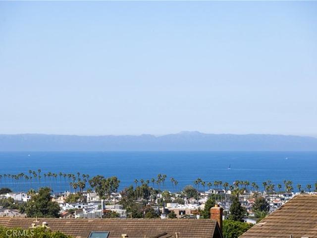 House for sale in Corona del Mar, Newport Beach