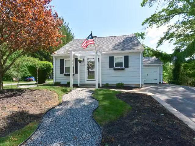 House for rent in Franklin, Massachusetts