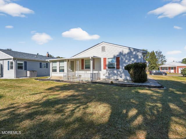 House for sale in Bayville, New Jersey