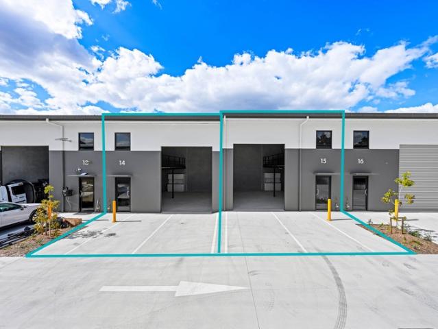 Warehouse for rent in Hillcrest, Greater Brisbane