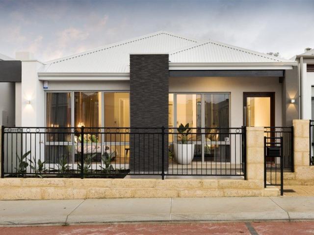 Cottage for sale in Mindarie, Western Australia