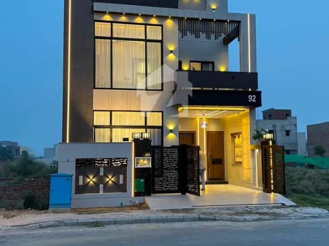 House for sale in لاہور, لاہور ڈویژن
