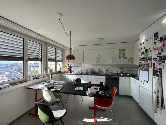 Wohnung mieten in Einigen, Zürich
