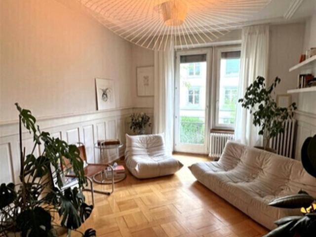 Wohnung mieten in Einigen, Zürich