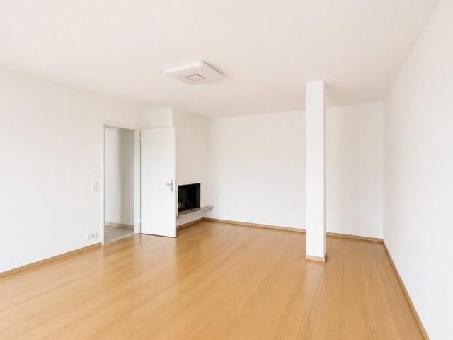 Apartment mieten in Einigen, Zürich