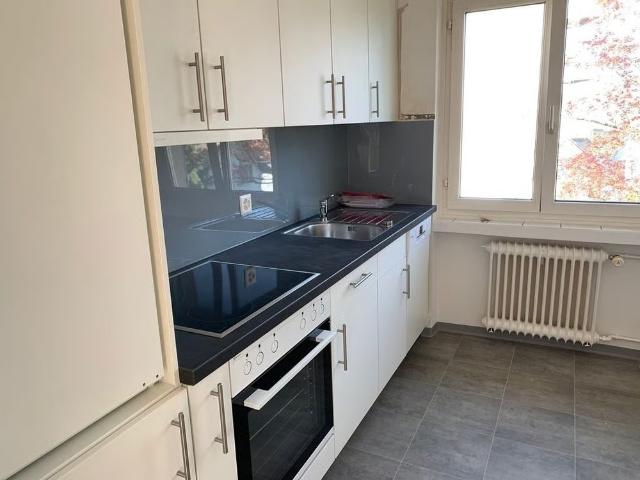 Haus mieten in Einigen, Zürich