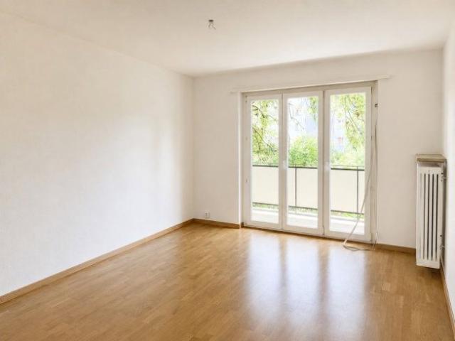 Haus mieten in Einigen, Zürich