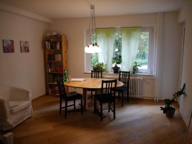 Apartment mieten in Einigen, Zürich
