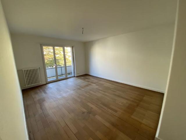 Haus mieten in Einigen, Zürich