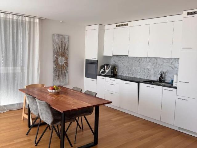 Apartment mieten in Rolle, Waadt