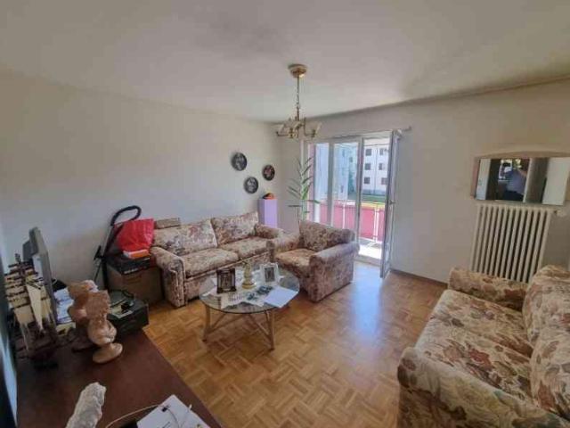 Apartment mieten in Oftringen, Aargau