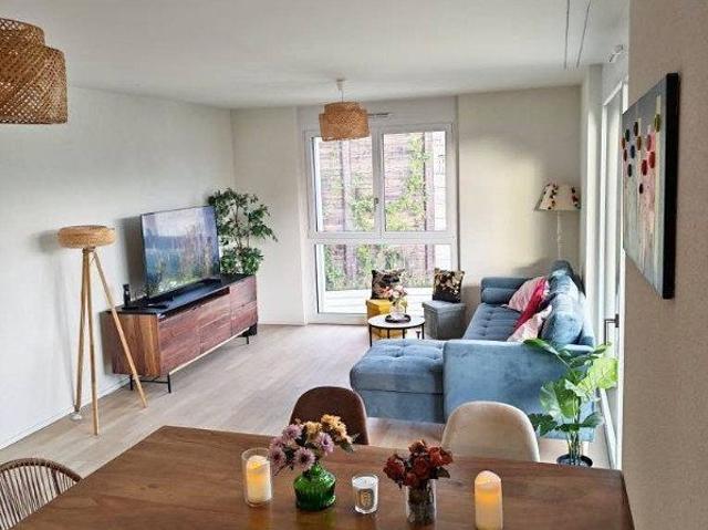 Haus mieten in Renens, Waadt