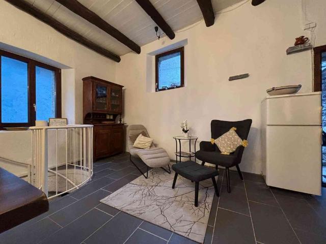 Haus mieten in Porto Ronco, Tessin
