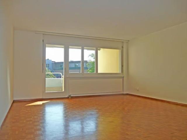 Apartment mieten in Einigen, Zürich