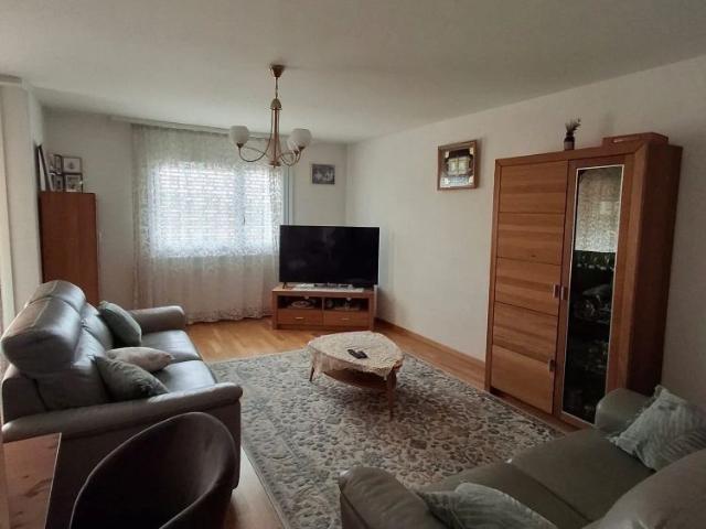 Haus mieten in Echallens, Waadt