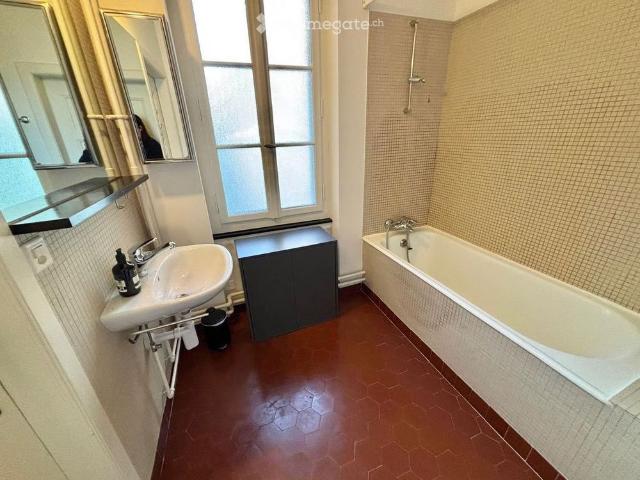 Apartment mieten in Einigen, Zürich