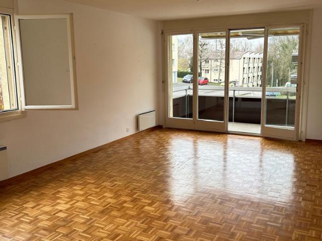 Apartment mieten in Tolochenaz, Waadt