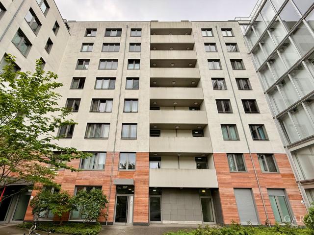 Dachgeschosswohnung kaufen in Mitte, Berlin