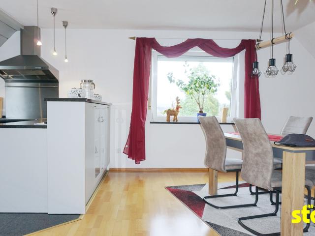 Dachgeschosswohnung mieten in Strietwald, Bayern