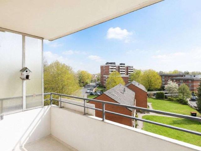 Wohnung kaufen in Henstedt-Ulzburg, Kreis Segeberg