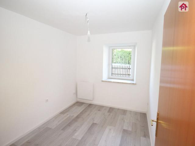 Wohnung kaufen in Oberhofen am Irrsee, Bezirk Vöcklabruck