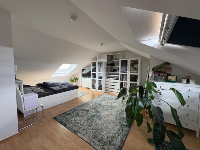 Dachgeschosswohnung kaufen in Willich Dachgeschosswohnung kaufen in Willich