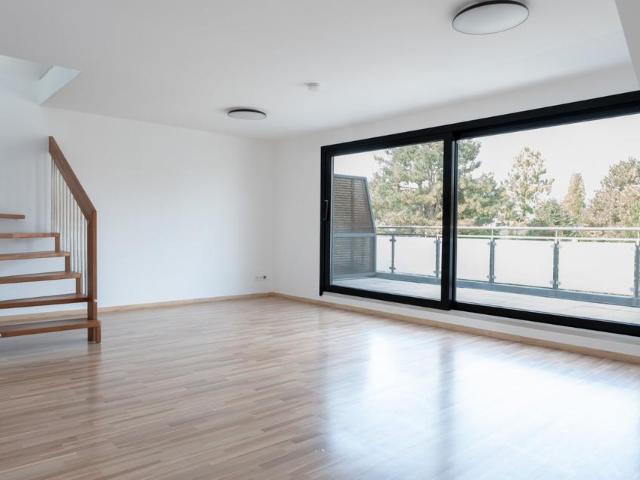 Wohnung kaufen in Rath, Düsseldorf