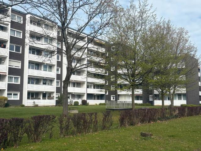 Wohnung kaufen in Brück, Köln