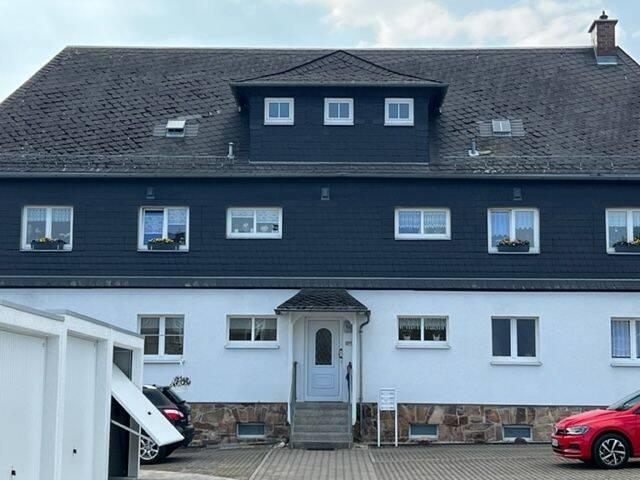 Etagenwohnung kaufen in Oberlungwitz