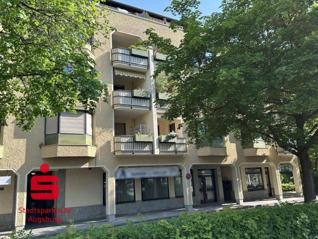 Etagenwohnung kaufen in Augsburg