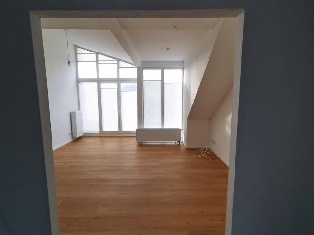 Dachgeschosswohnung mieten in Porz, Köln